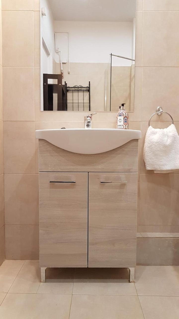 Palette Apartment Bamboo - Athens Center, 6 Bd, 3 Bath Extérieur photo